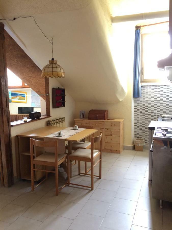 Appartamento Mansarda in Vanchiglia Torino Esterno foto